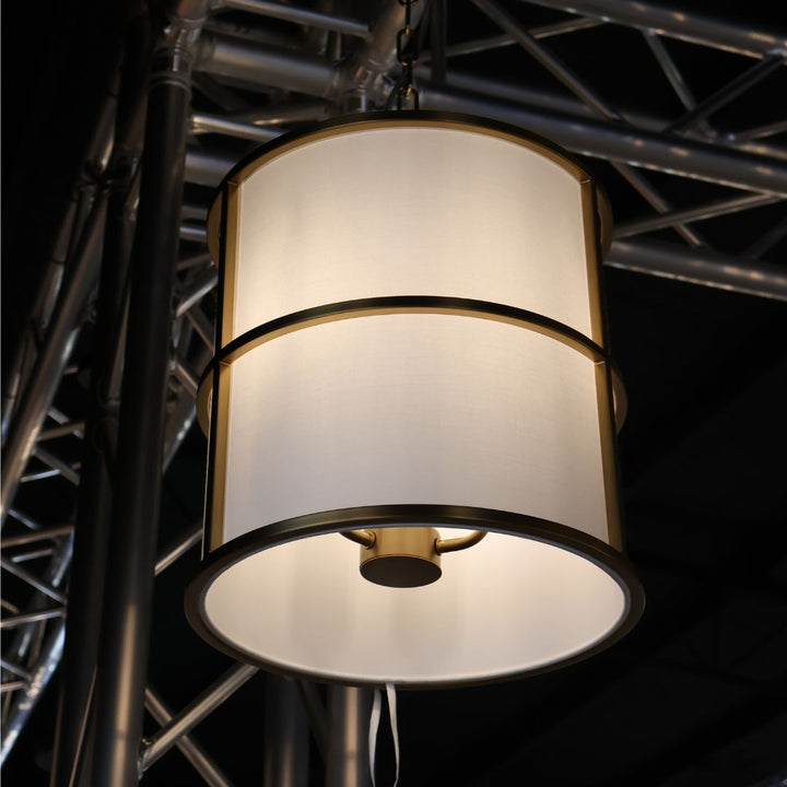 Dixon Collection - Chandelier - W:33cm - Satin Brass