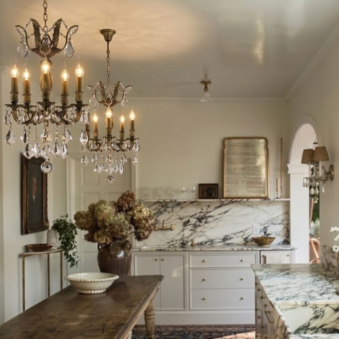 Americana 5 Light Chandelier - Antique Bronze Style