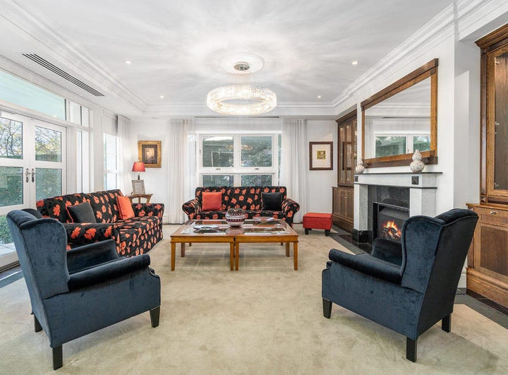 Crystocia - Halo Ring - W:100cm - Chrome